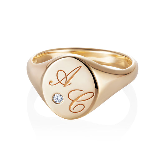 Personilsed 18ct yellow gold seal enarved signet ring